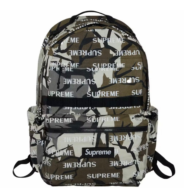 Supreme Logo Backpack (FW26) (PREDATOR CAMO)
