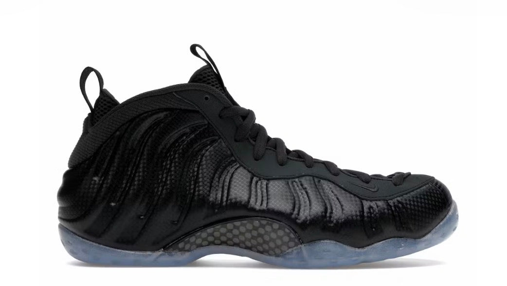 Nike Air Foamposite One "Carbon Fiber" – Size 10.5