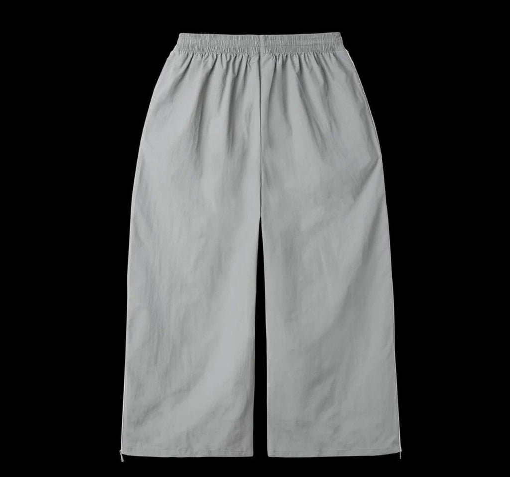 GV Gallery "J Will Sweats"