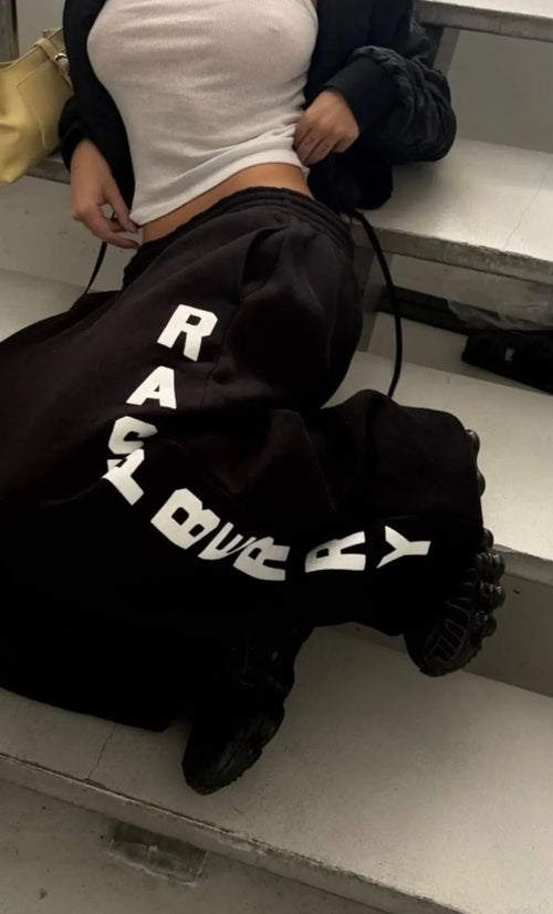 GV Gallery "Black Weekday" Baggy Sweats - view 2